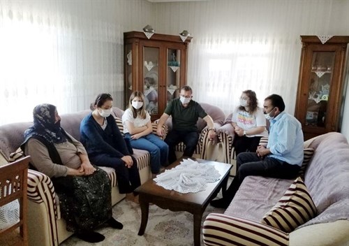 Valimiz Ziya Polat, Şehit Ailelerini Ziyaret Etti